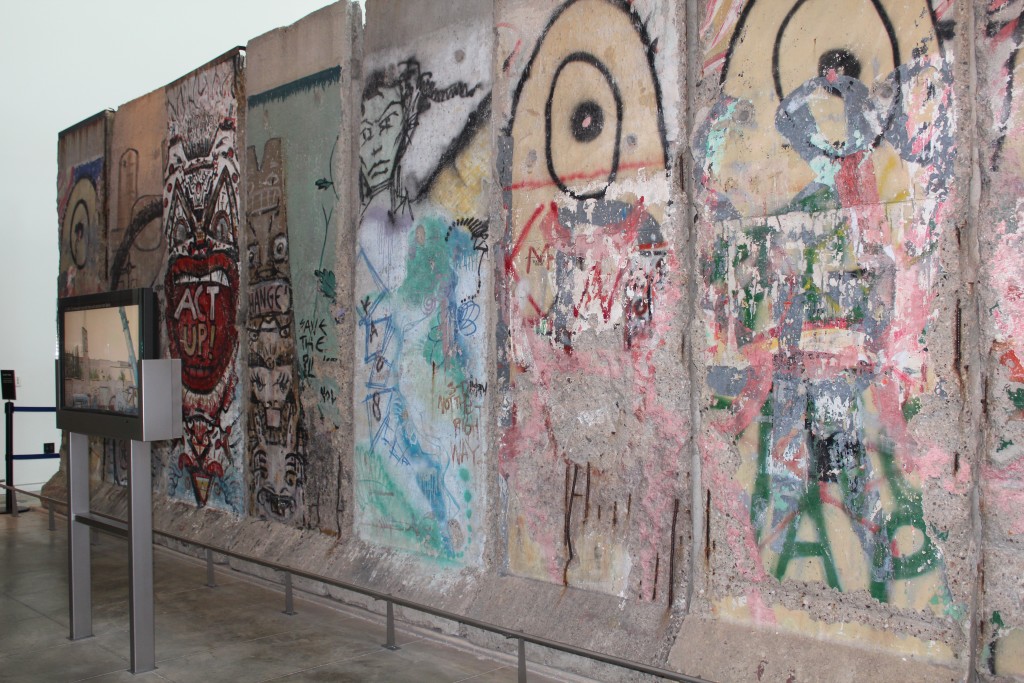 Pieces of the Berlin Wall at Newseum.