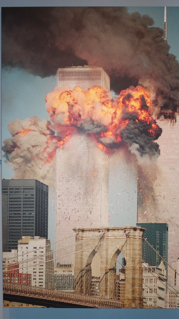 2002 Pulitzer Prizer Photographer, Steve Ludlum's 9/11 photo