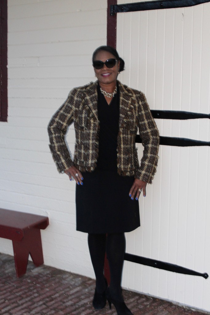 Wearing old Wool Plaid Angel Nina jacket, Ebby black knit top, Lynne Ritchie knit black skirt and J. Crew suede black bootie.