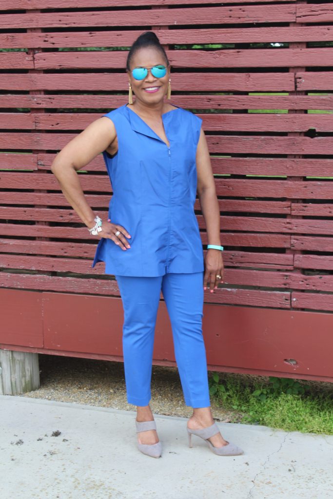 Location: Fort Hunter, Harrisburg, PA. Wearing Lafayette 148 New York Silk Tunic Top in Azure Blue, J. Crew Minnie Pant in Royal Blue and Boden suede slide.