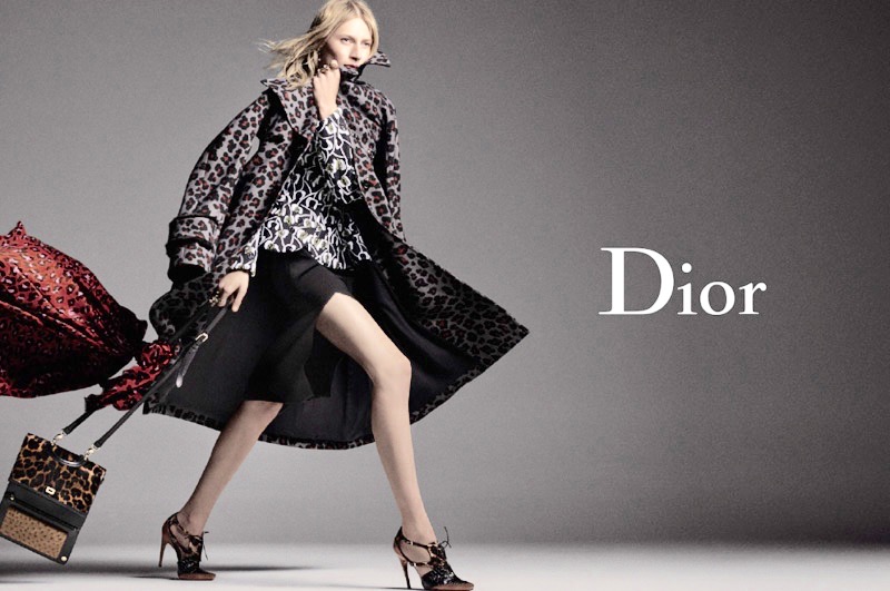 Hello, Fall. 2016 September Vogue Dior ad featuring Australian model, Julia Nobis wearing leopard.