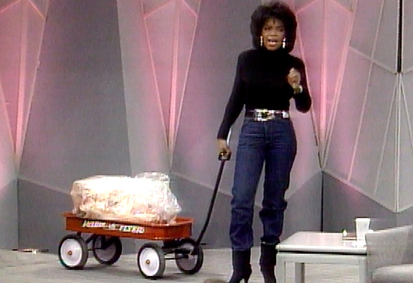 1988 photo of Oprah WInfrey when she lost 30-pounds.