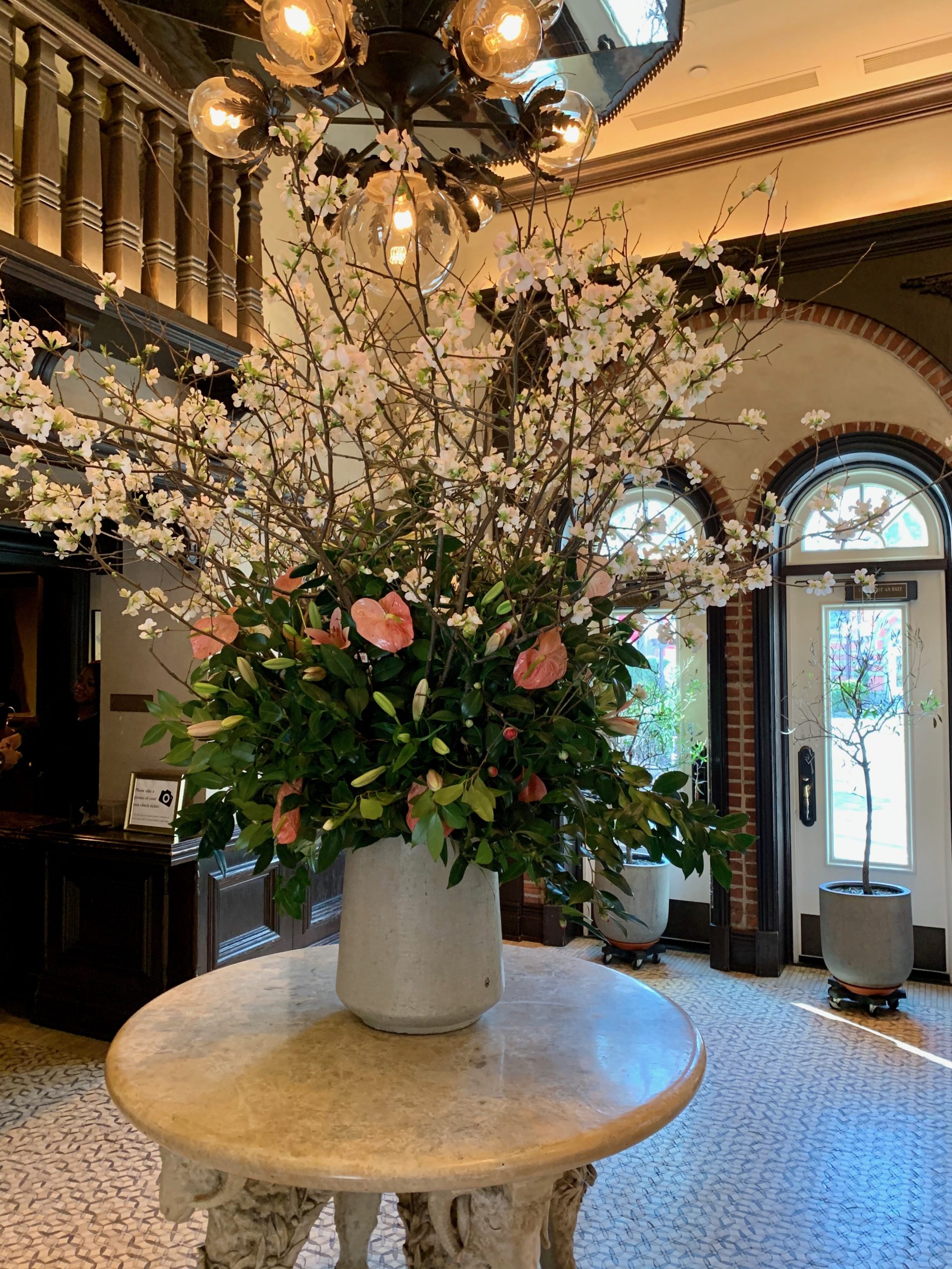 The lobby of the iconic Tavern on the Green