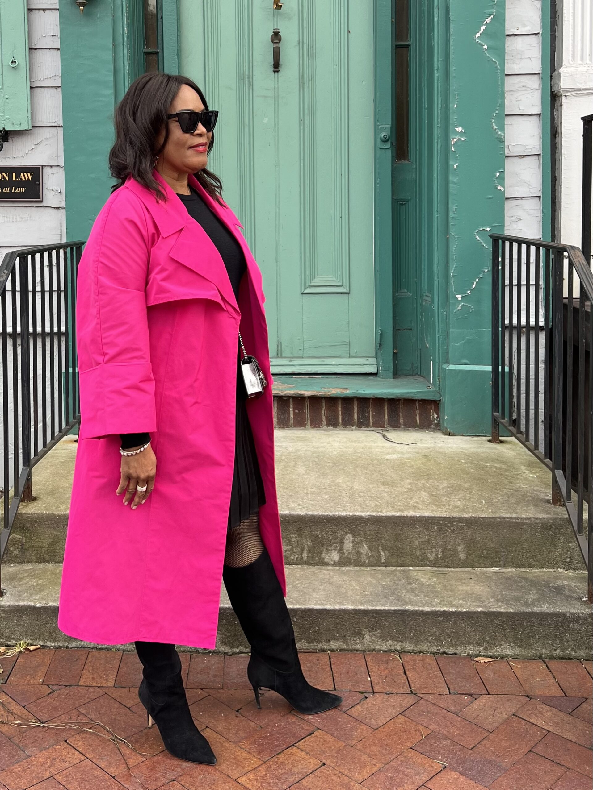 Midlife Blogger wearing a variation of Pantone Color of the year