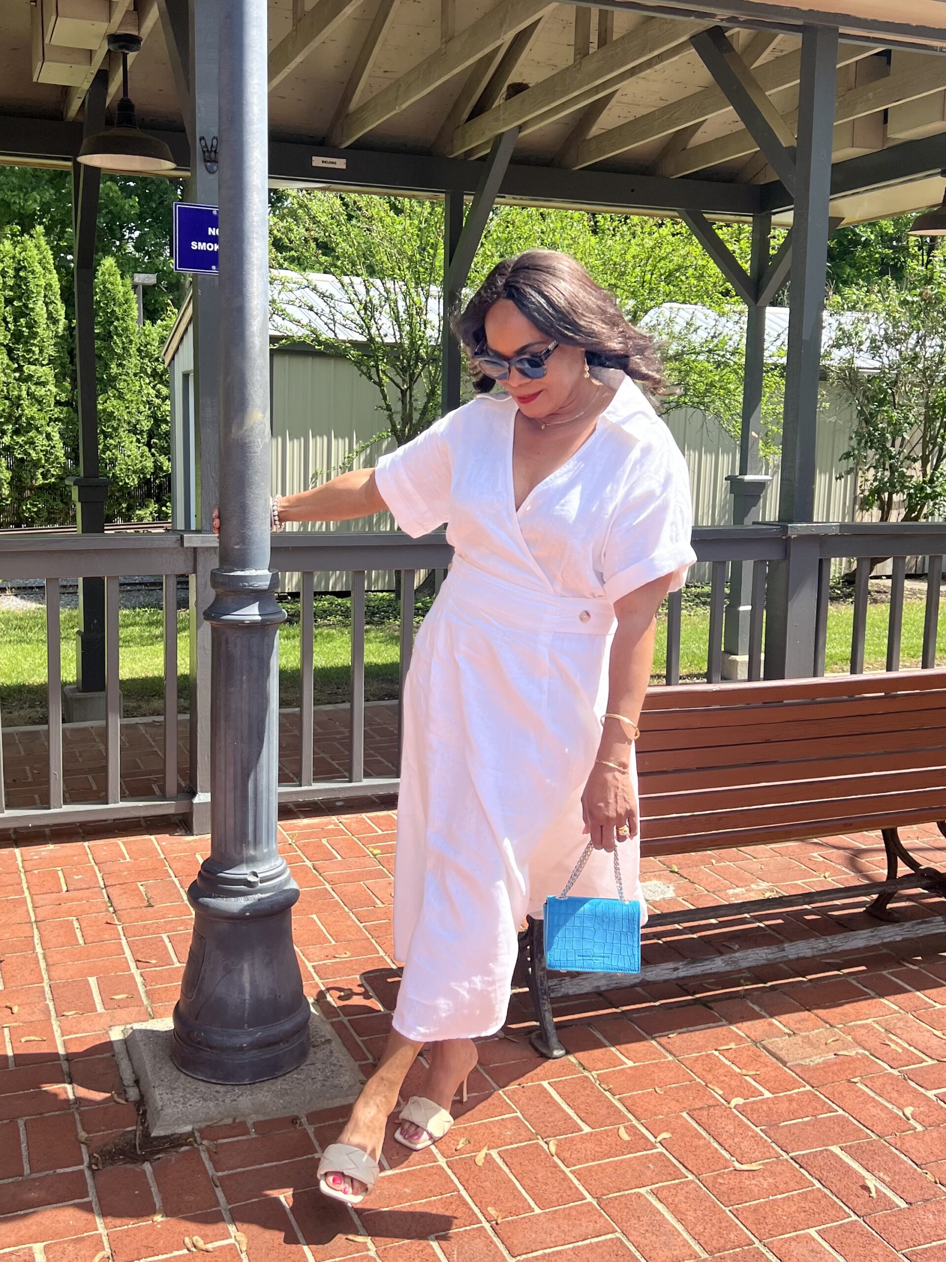 Over 60 Influencer' Over 60 Style -Maxi Linen Dress