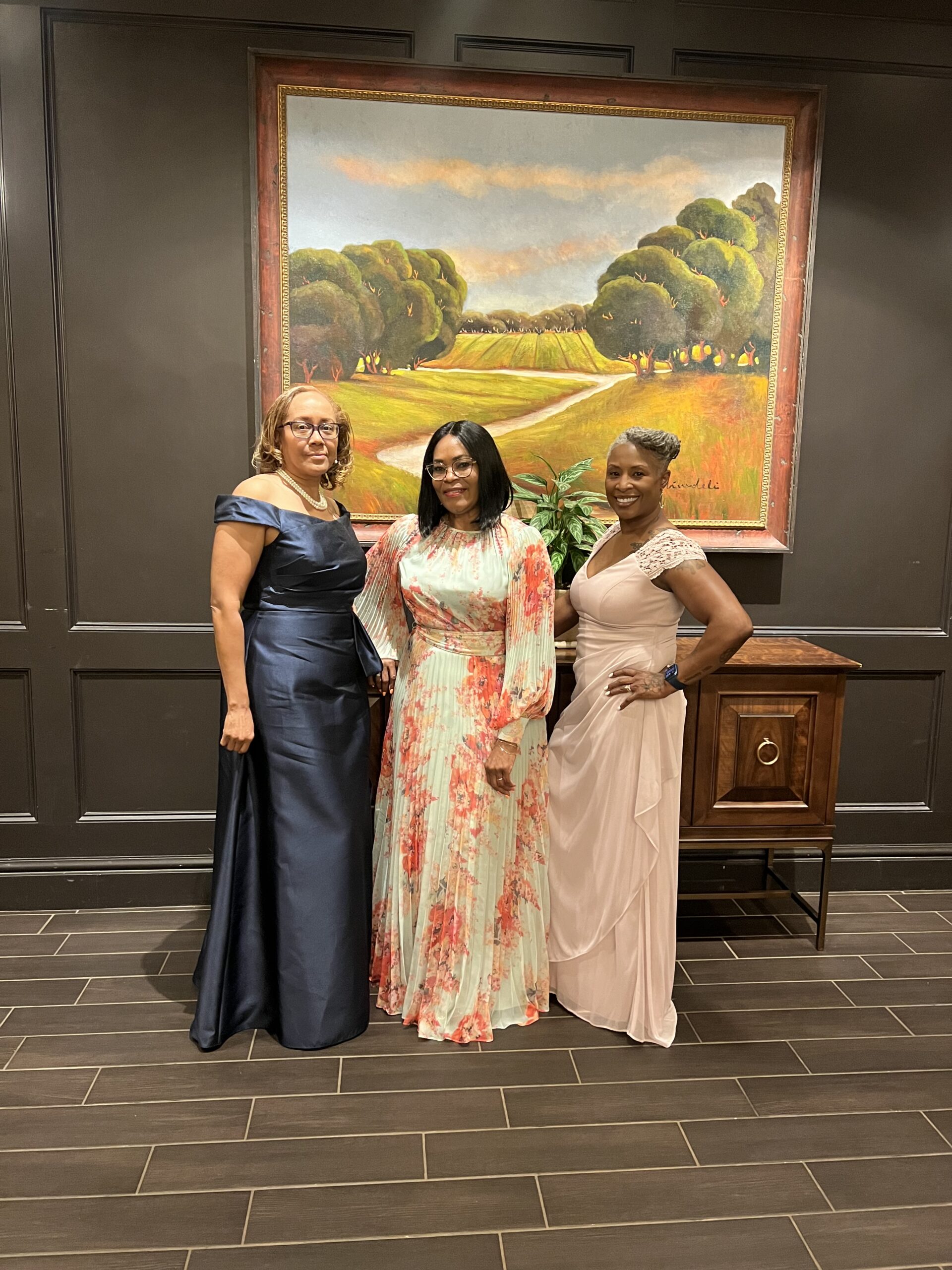 The ladies at our tablel it was an unforgettable dinner dance