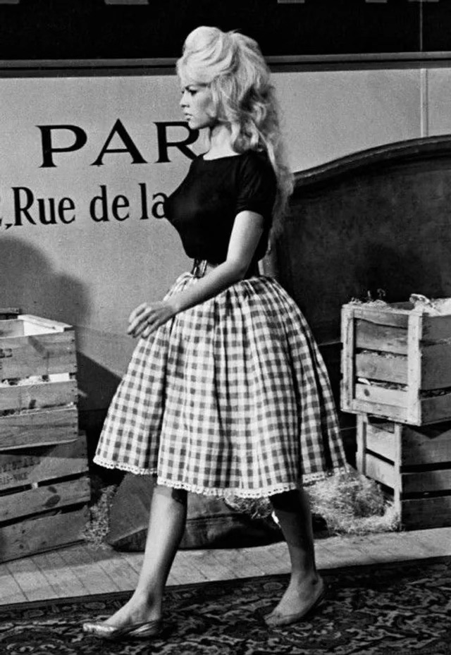 Brigitte Bardot wearing eye-pleasing and captivating gingham in 1959