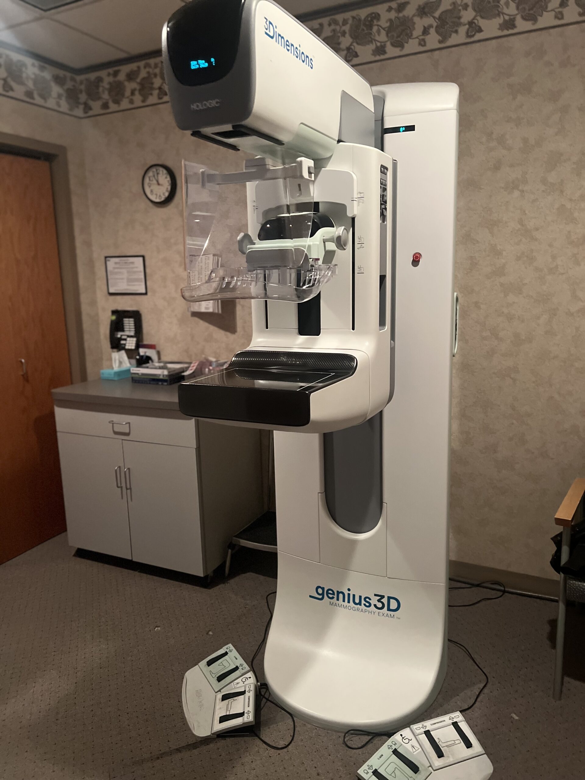 Mammogram Screening Machine